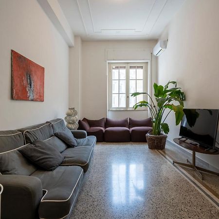 Апартаменти Zaum House, Quartiere Umbertino. 120 Mq Барі Екстер'єр фото